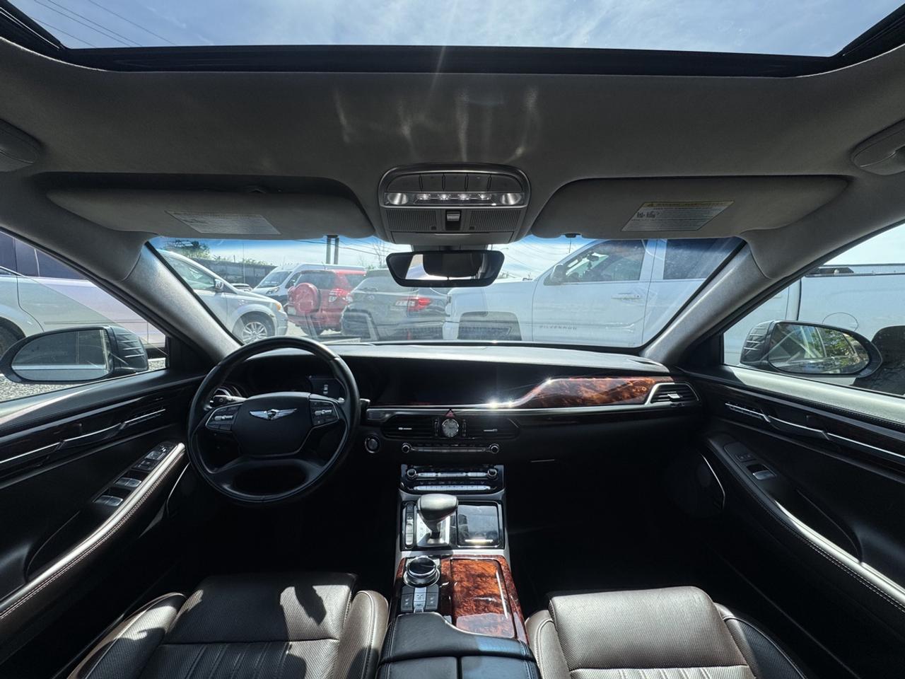 2017 Genesis G90 3.3T Premium Photo