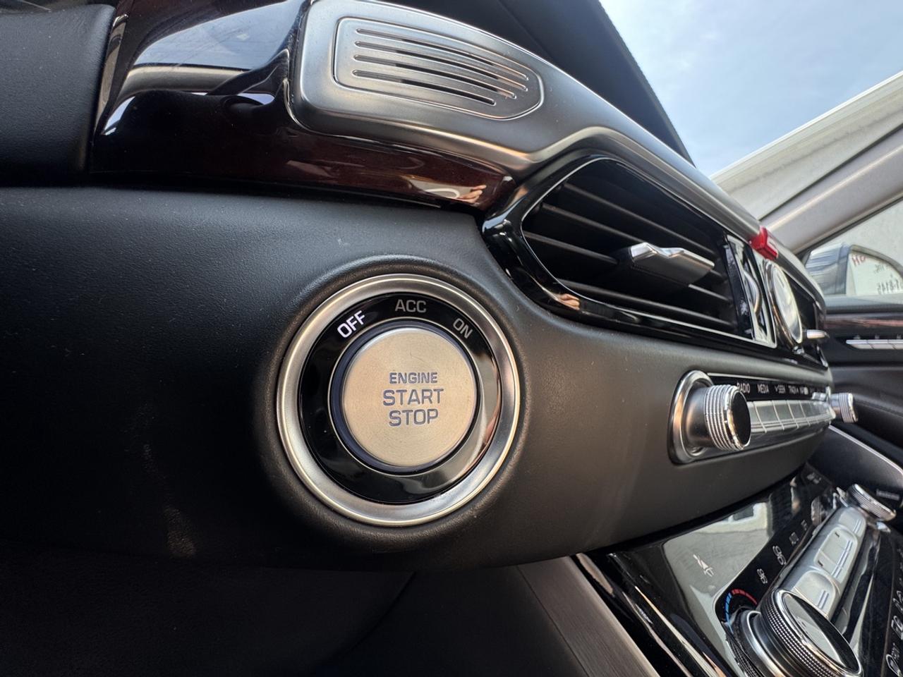 2017 Genesis G90 3.3T Premium Photo