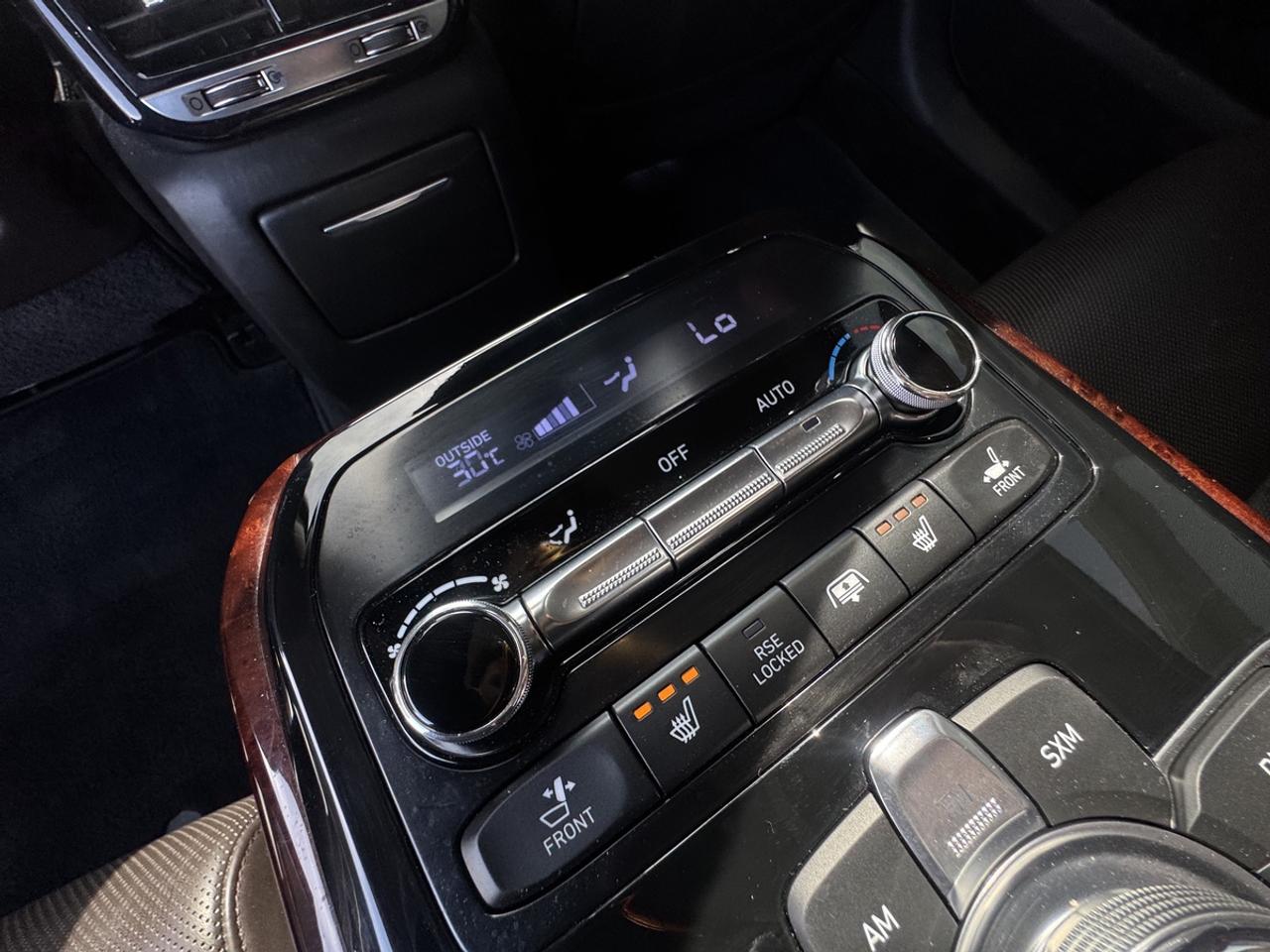 2017 Genesis G90 3.3T Premium Photo