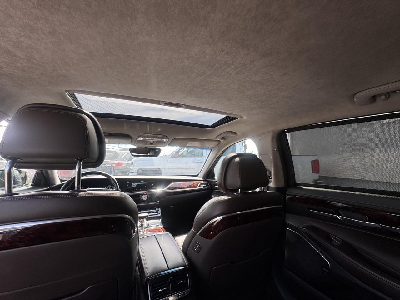 2017 Genesis G90 3.3T Premium Photo