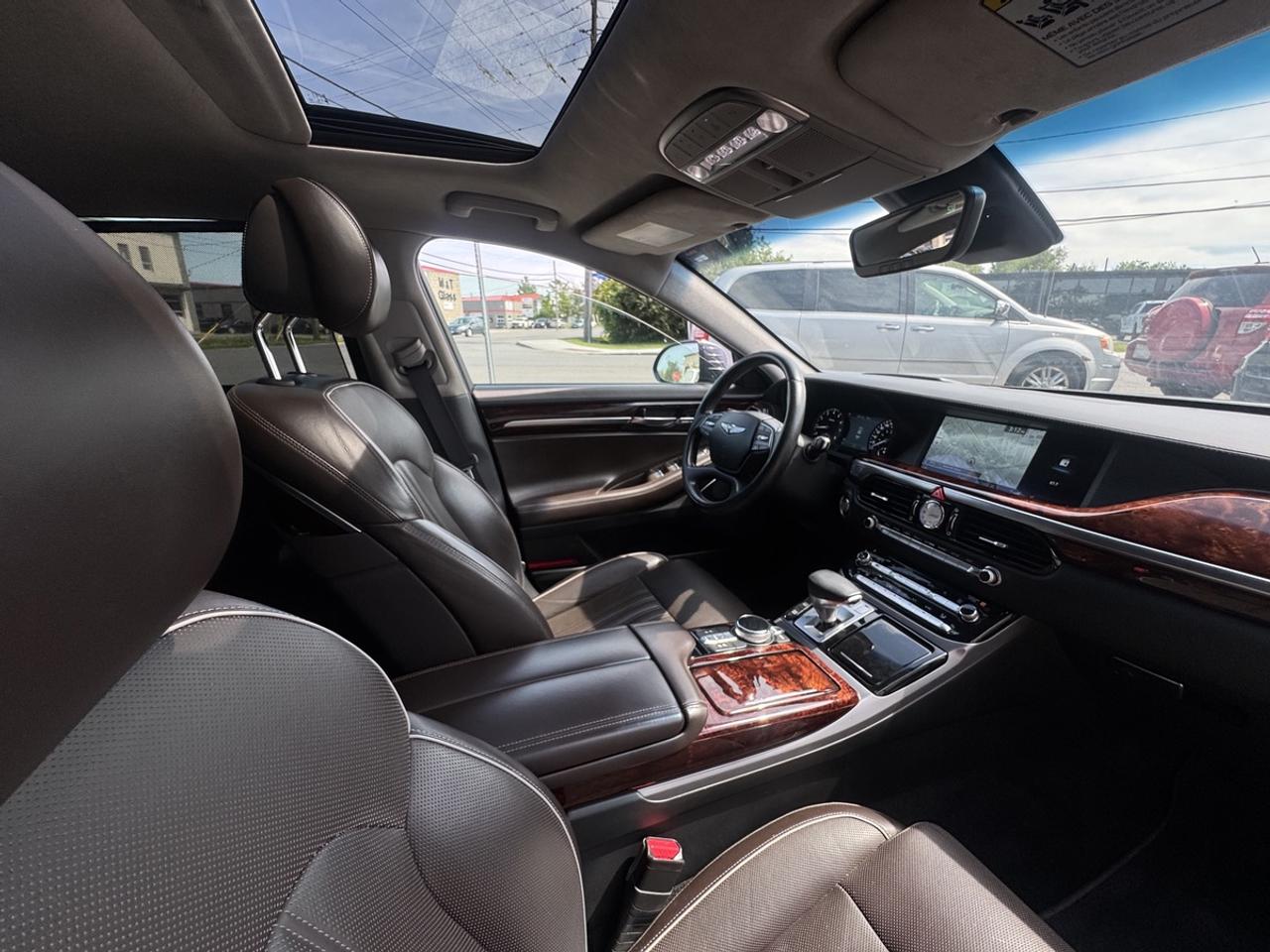 2017 Genesis G90 3.3T Premium Photo