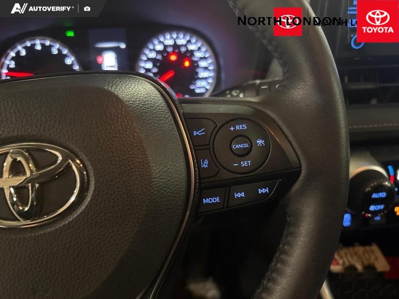 2021 Toyota RAV4 XLE 4dr All-wheel Drive Photo