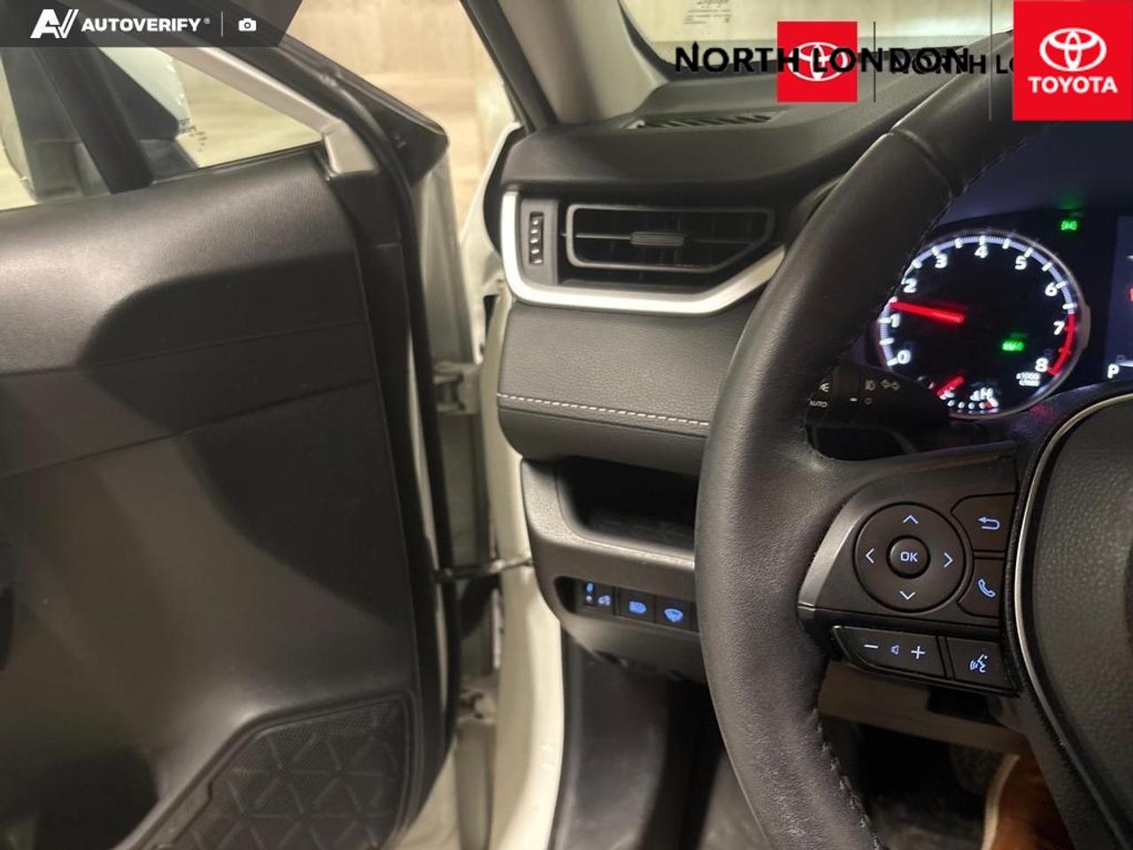 2021 Toyota RAV4 XLE 4dr All-wheel Drive Photo