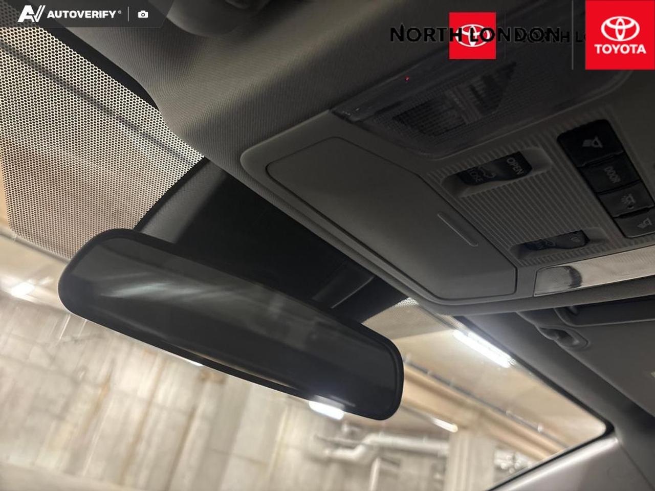 2021 Toyota RAV4 XLE 4dr All-wheel Drive Photo