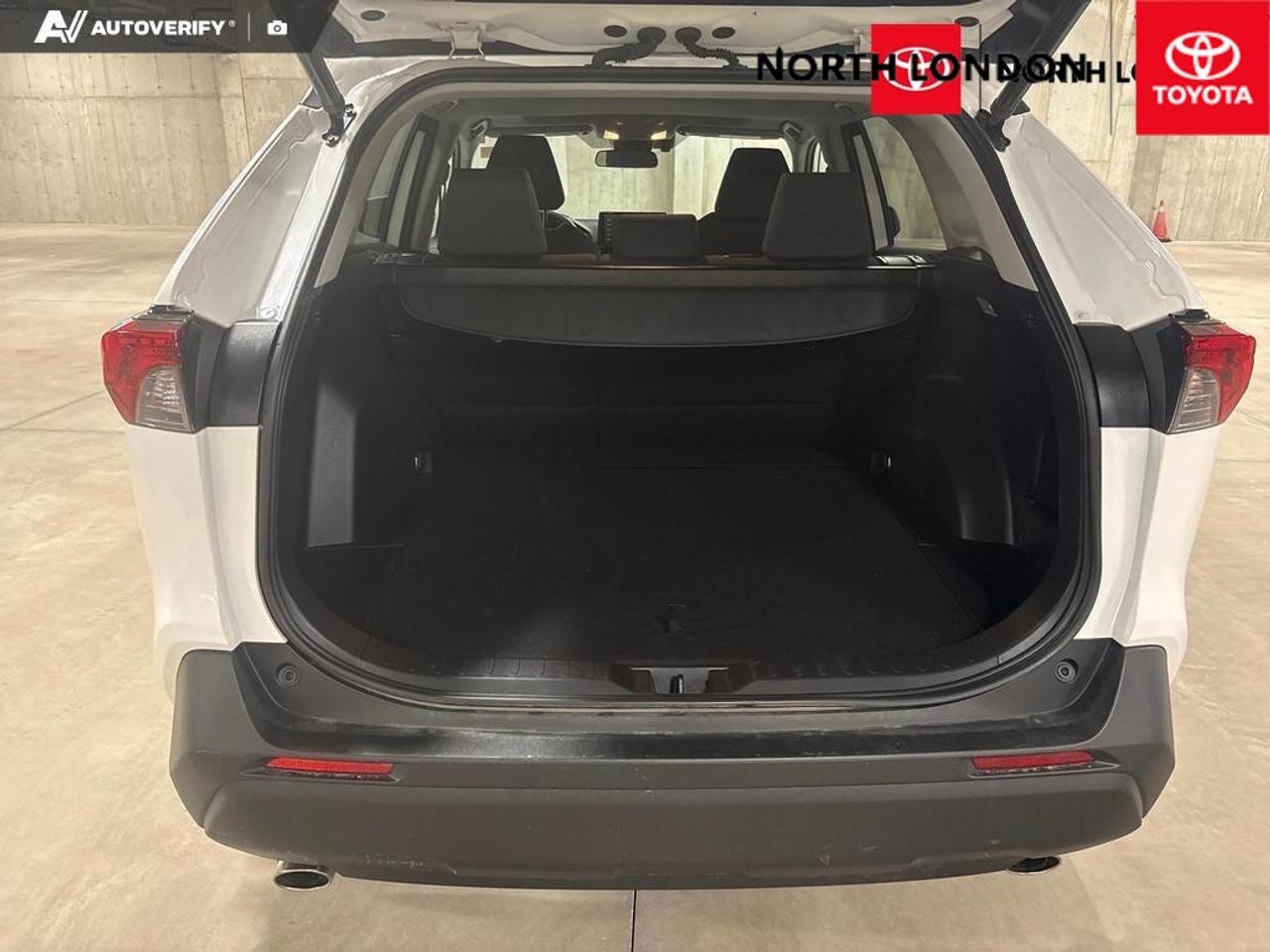 2021 Toyota RAV4 XLE 4dr All-wheel Drive Photo