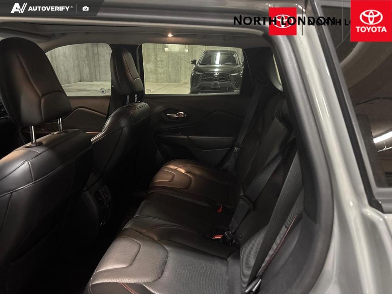 2019 Jeep Cherokee Trailhawk 4dr 4x4 Photo