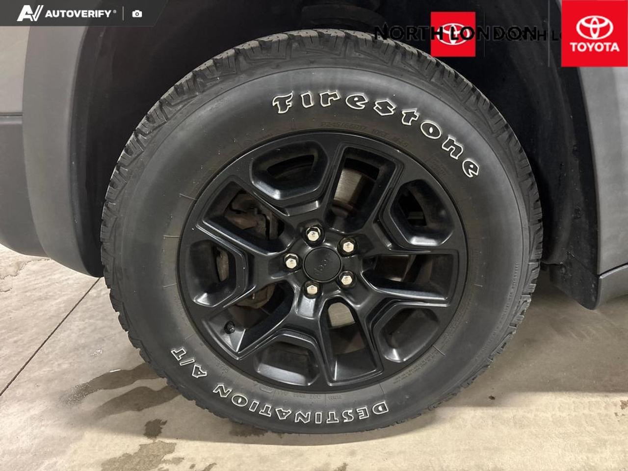 2019 Jeep Cherokee Trailhawk 4dr 4x4 Photo