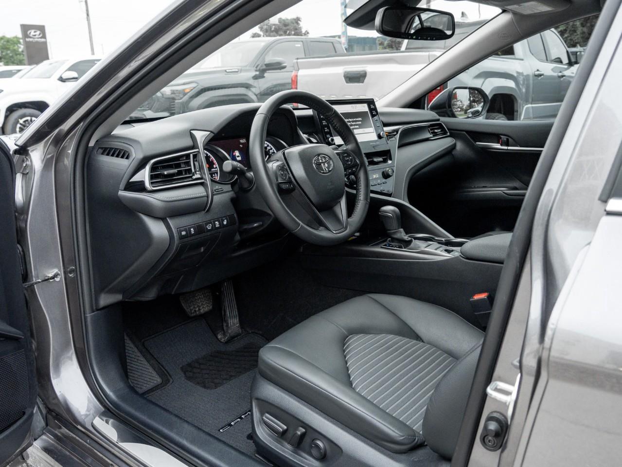 2024 Toyota Camry SE 4dr All-Wheel Drive Sedan Photo