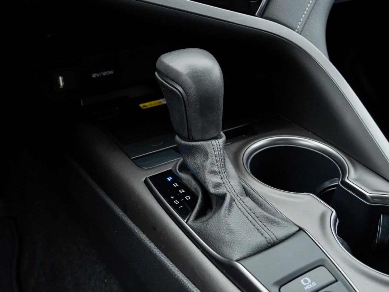 2024 Toyota Camry SE 4dr All-Wheel Drive Sedan Photo