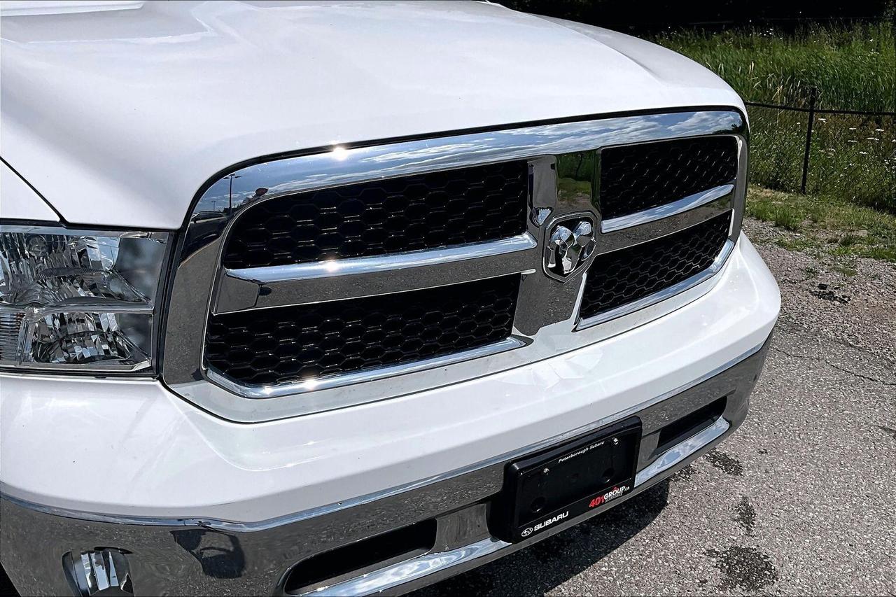 2022 RAM 1500 Classic TRADESMAN 4WD   HEMI V8   ACCIDENT FREE   1 OWNER Photo