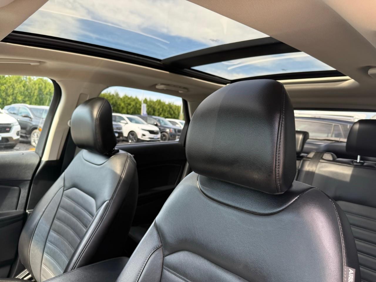 2018 Ford Edge SEL 4dr All-wheel Drive Photo