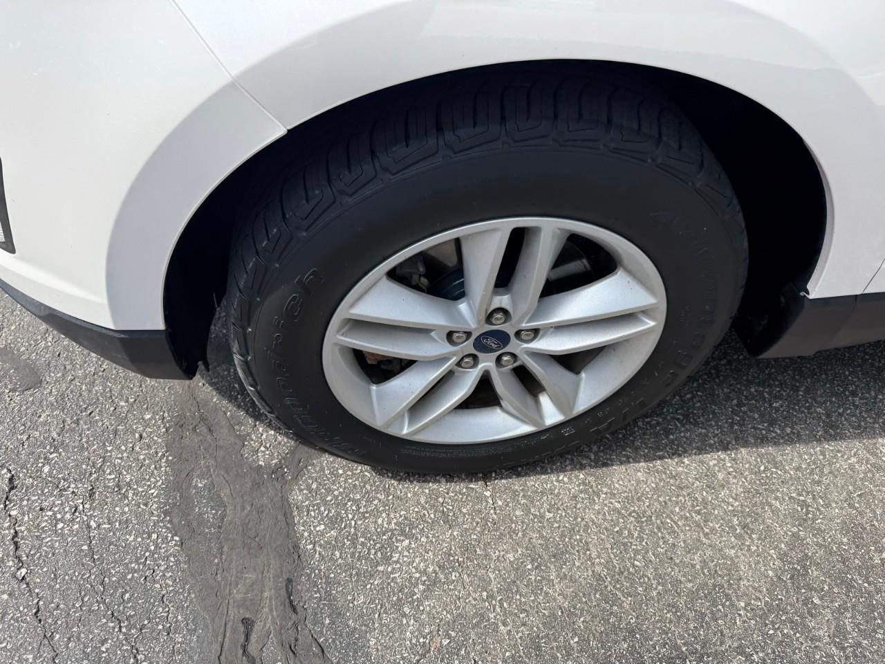 2018 Ford Edge SEL 4dr All-wheel Drive Photo