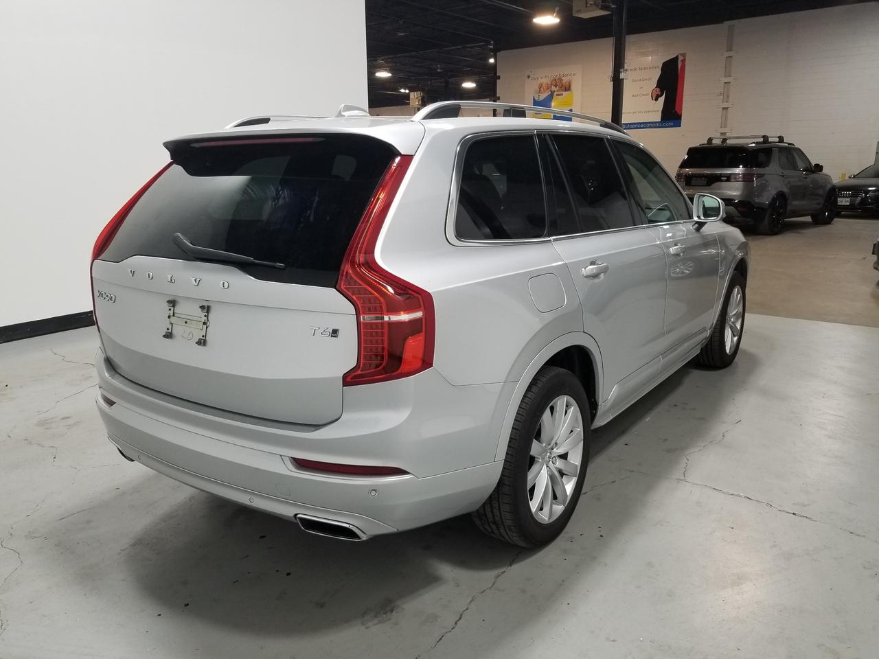 2018 Volvo XC90 T6 Momentum 4dr All-Wheel Drive Photo