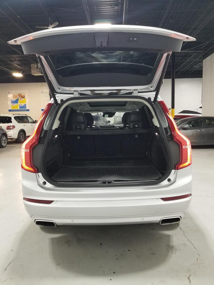 2018 Volvo XC90 T6 Momentum 4dr All-Wheel Drive Photo
