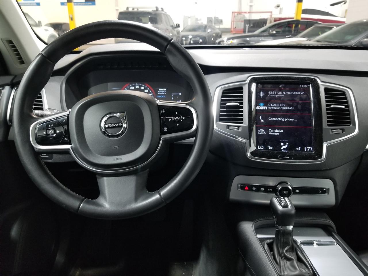 2018 Volvo XC90 T6 Momentum 4dr All-Wheel Drive Photo