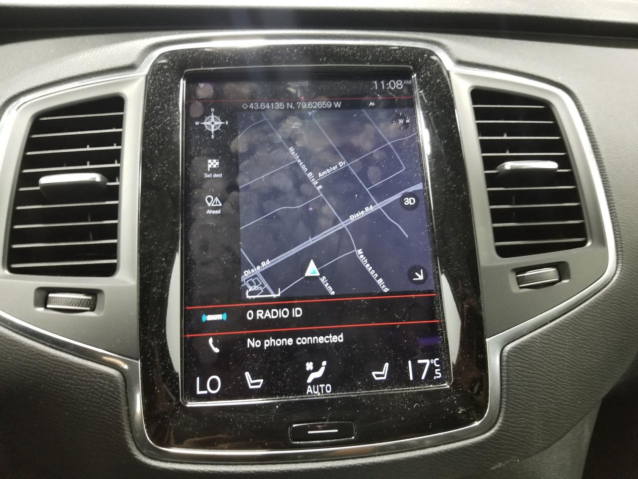 2018 Volvo XC90 T6 Momentum 4dr All-Wheel Drive Photo