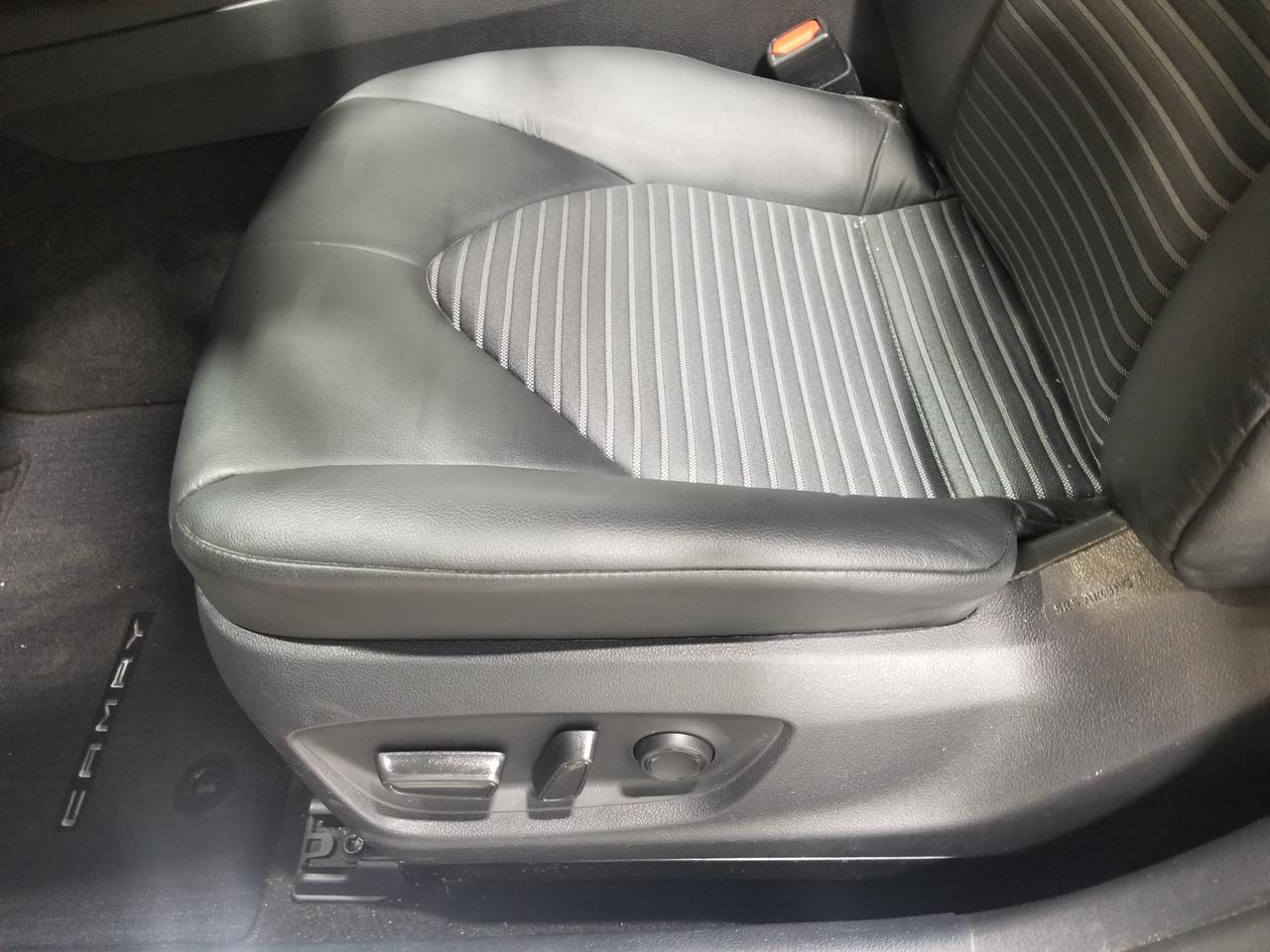 2023 Toyota Camry SE 4dr Front-Wheel Drive Sedan Photo