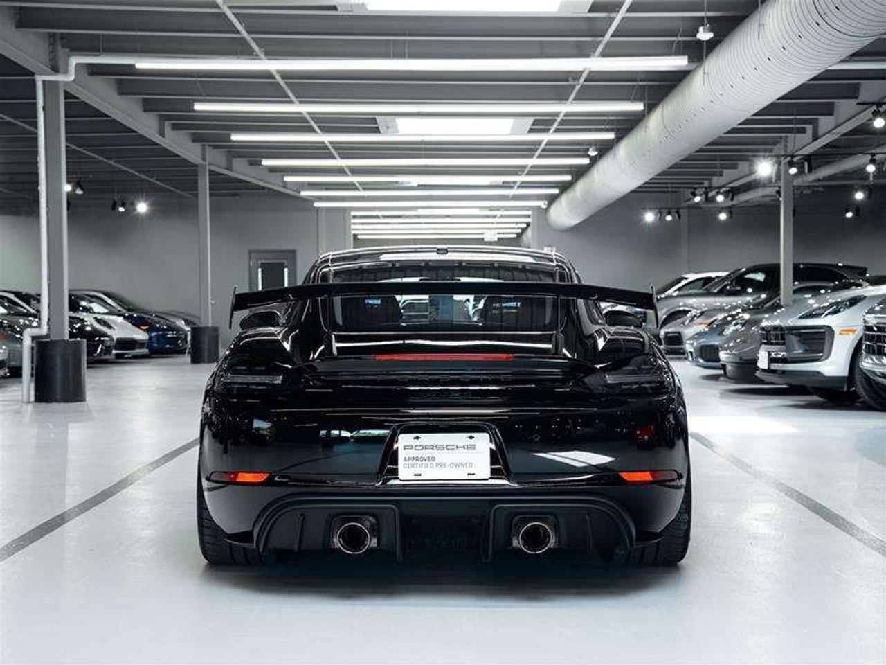 2024 Porsche 718 Cayman GT4 RS Coupe Photo