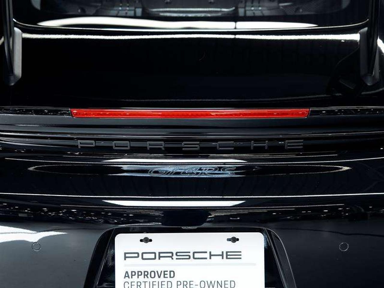 2024 Porsche 718 Cayman GT4 RS Coupe Photo
