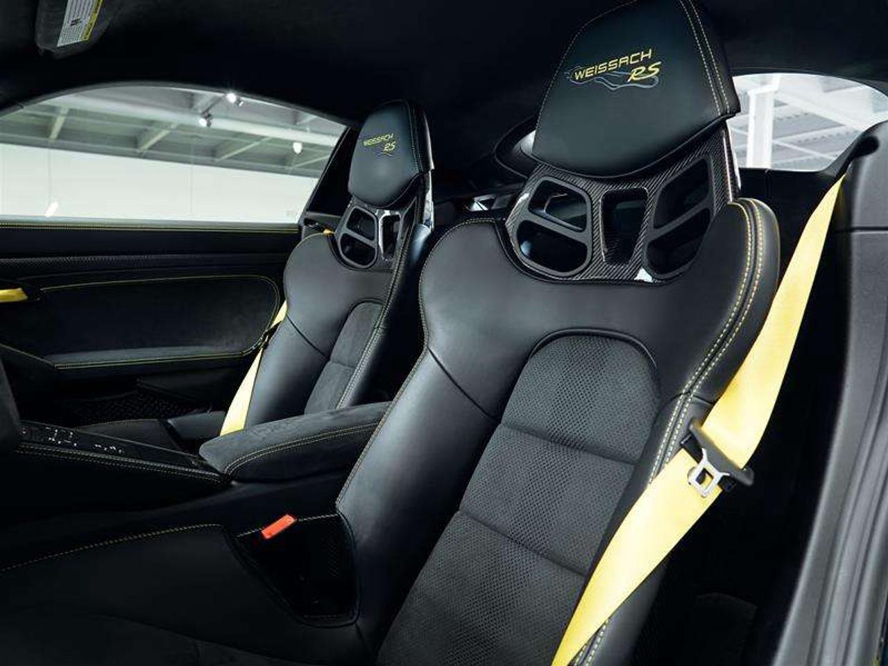 2024 Porsche 718 Cayman GT4 RS Coupe Photo