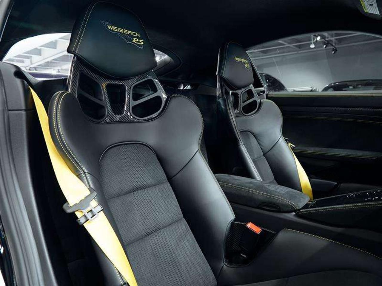 2024 Porsche 718 Cayman GT4 RS Coupe Photo