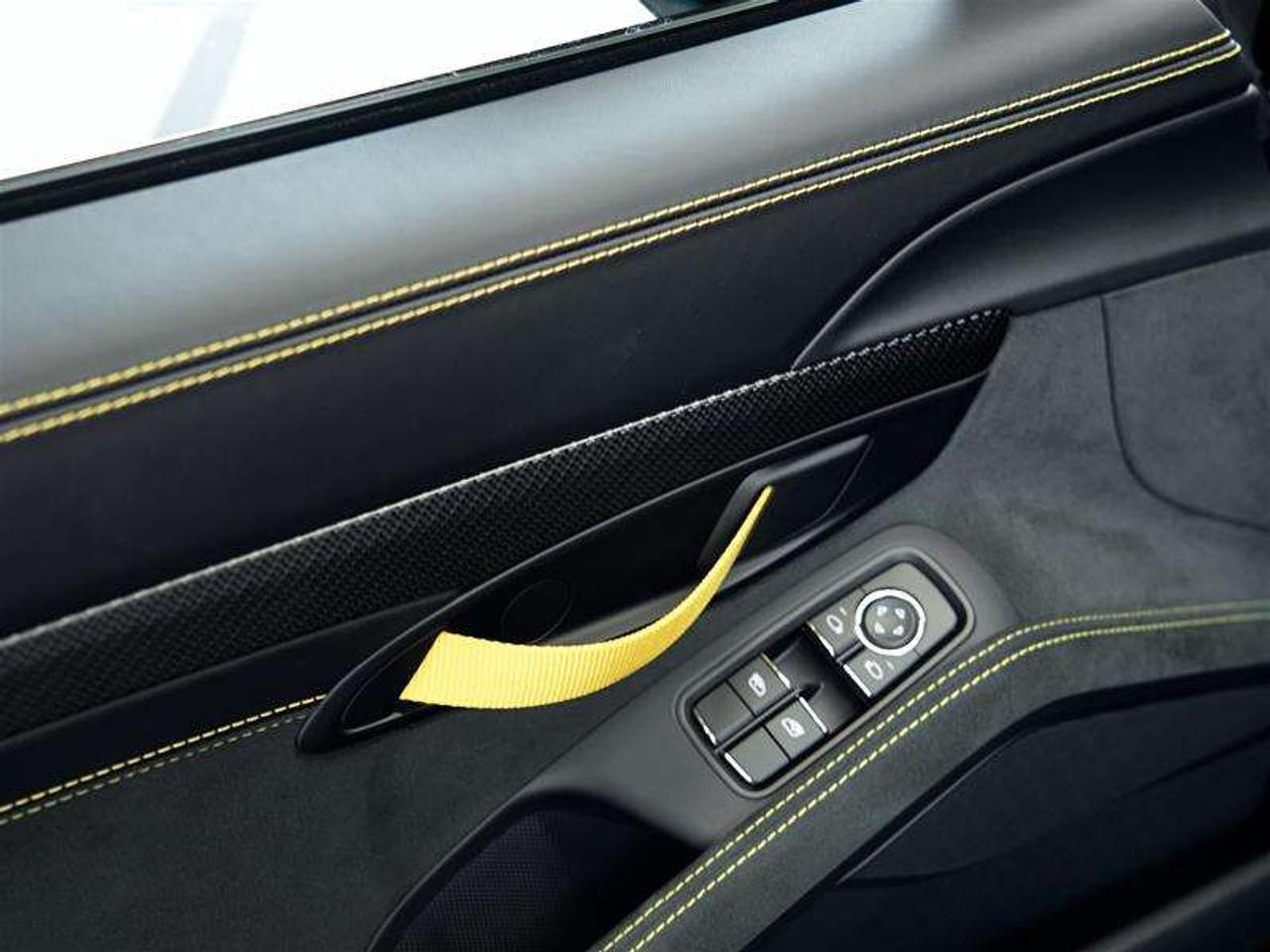 2024 Porsche 718 Cayman GT4 RS Coupe Photo