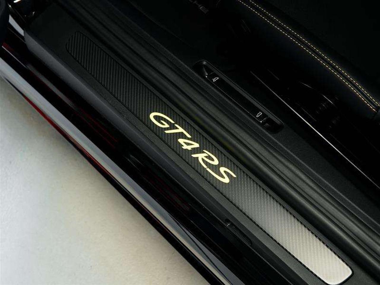 2024 Porsche 718 Cayman GT4 RS Coupe Photo