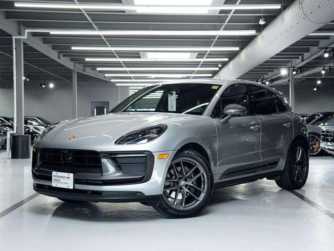 2026 Porsche Macan T AWD Photo