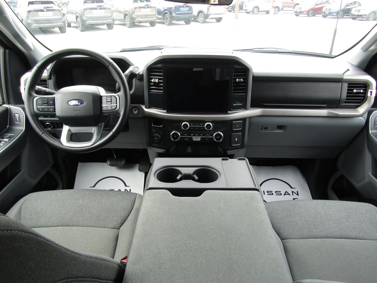 2025 Ford F-150 XLT Photo