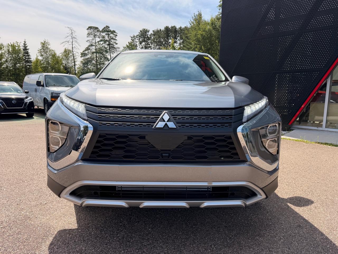 2026 Mitsubishi Eclipse Cross SE 4dr S-AWC Photo5