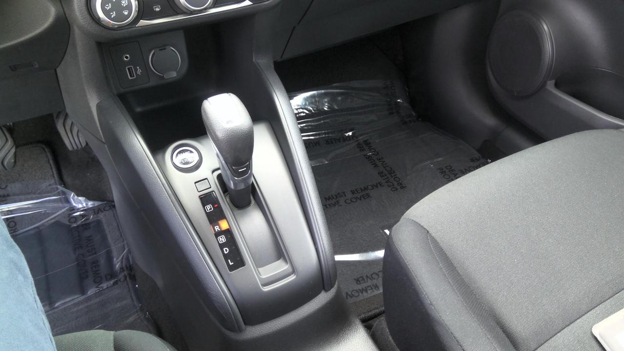 2024 Nissan Kicks S 4dr Front-Wheel Drive Photo