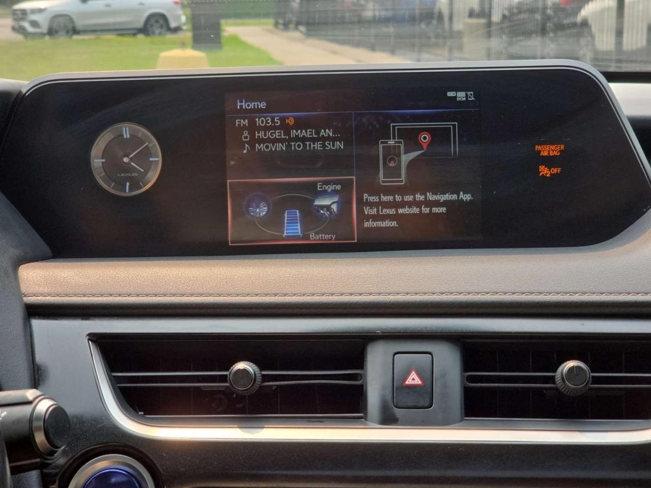 2021 Lexus UX UX 250h * DRIVER ASSIST / CAMERA / ROOF / LED LIGHTS / LOW KM Photo