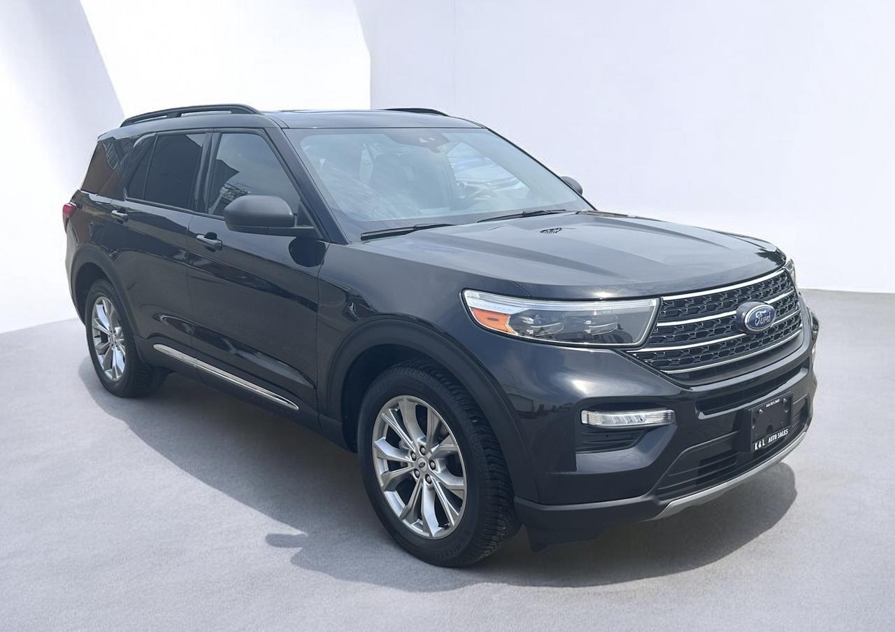 2020 Ford Explorer XLT ~ LEATHER ~ PANO ROOF ~ NAV ~ CERTIFIED Photo
