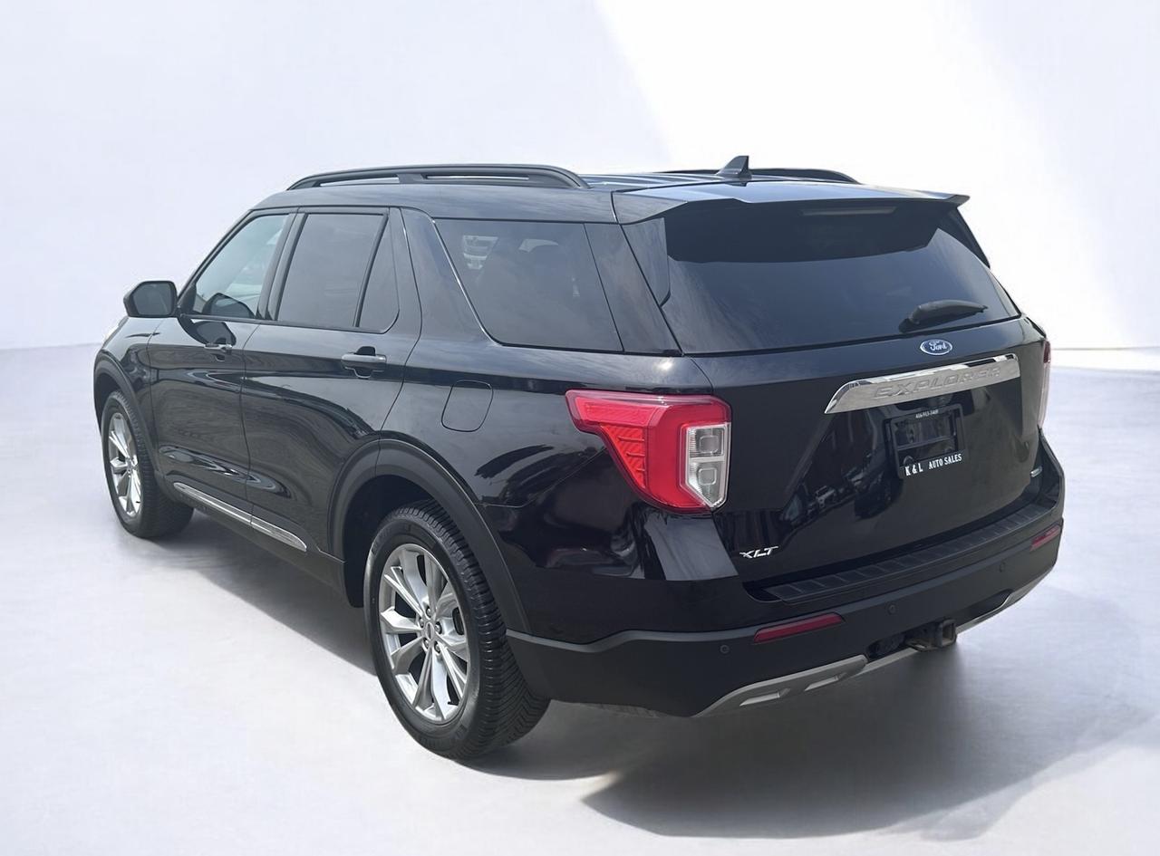 2020 Ford Explorer XLT ~ LEATHER ~ PANO ROOF ~ NAV ~ CERTIFIED Photo