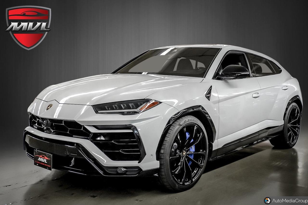 2022 Lamborghini Urus  Photo