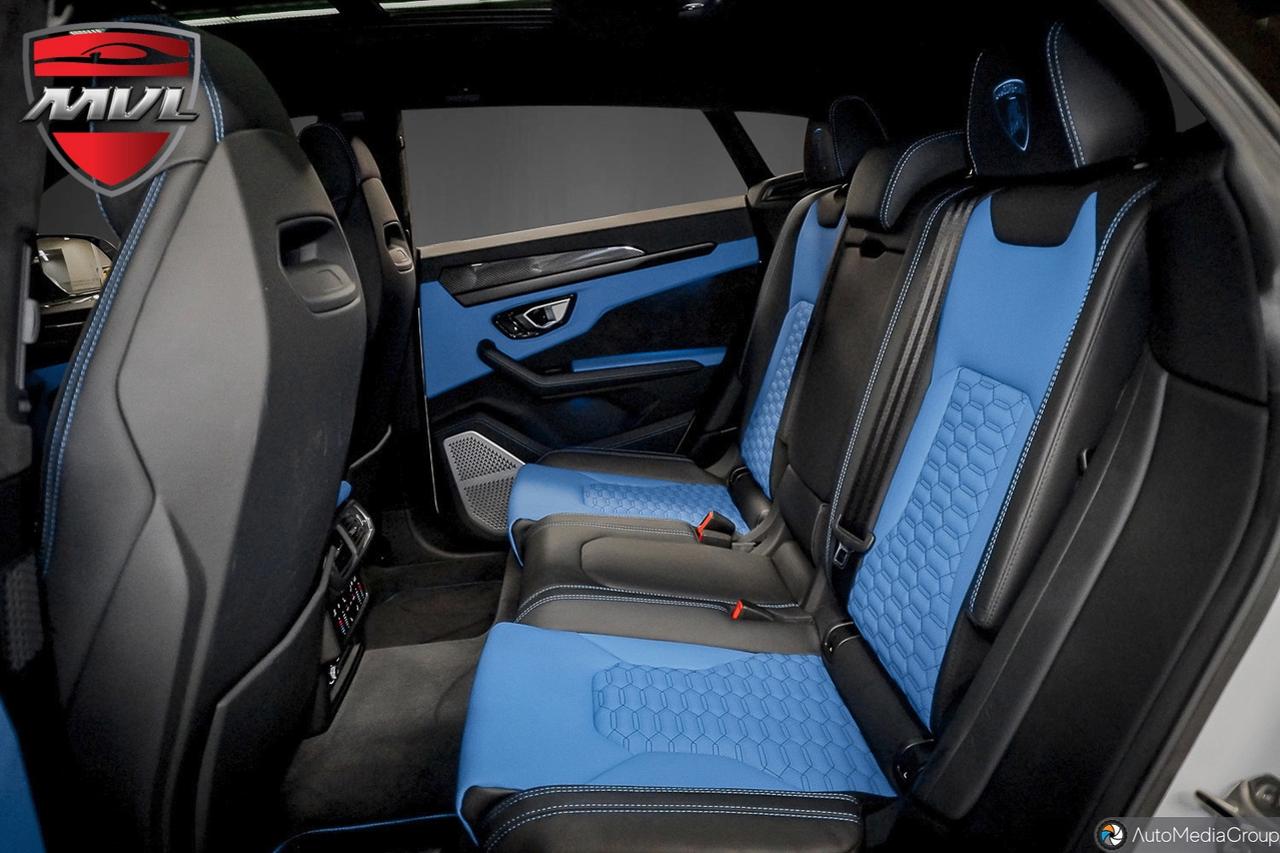 2022 Lamborghini Urus  Photo