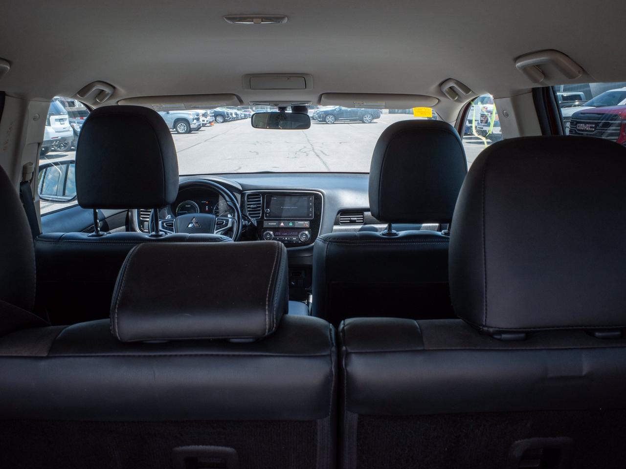 2018 Mitsubishi Outlander PHEV - Rain Sensing Wipers   Blind Spot Monitor Photo