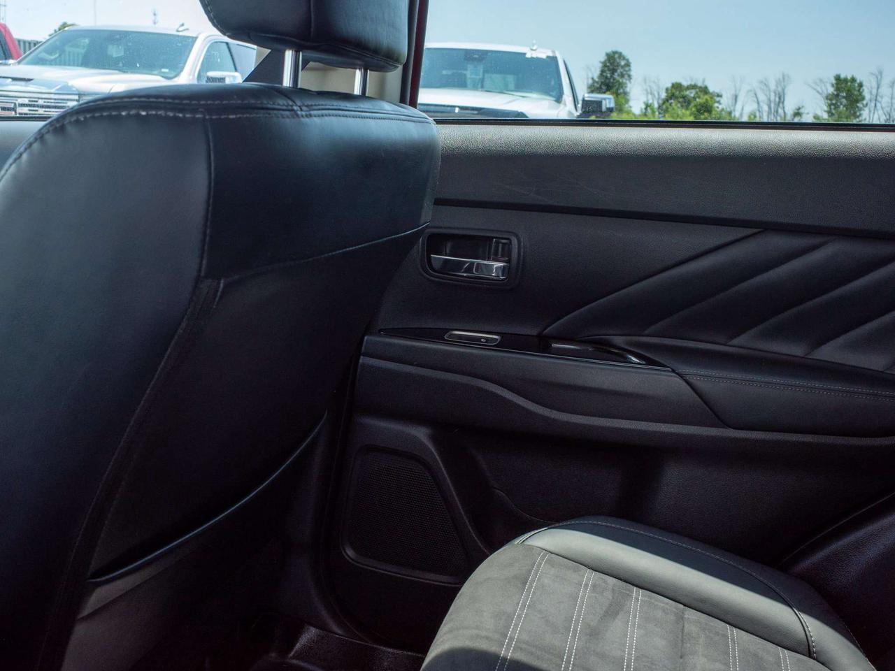 2018 Mitsubishi Outlander - Rain Sensing Wipers   Blind Spot Monitor Photo