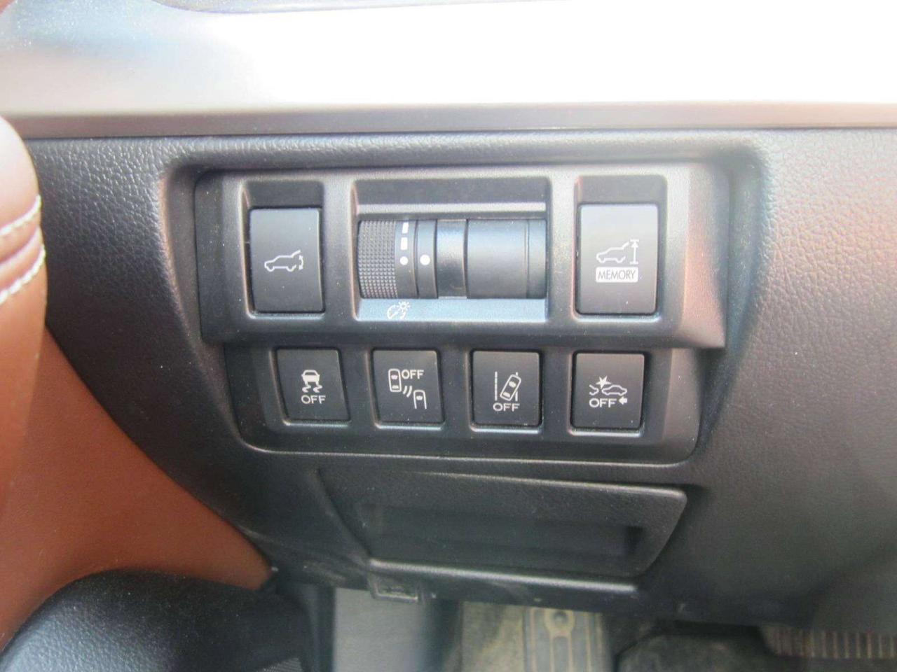 2019 Subaru Outback Premier ONE OWNER NO ACCIDENTS Photo