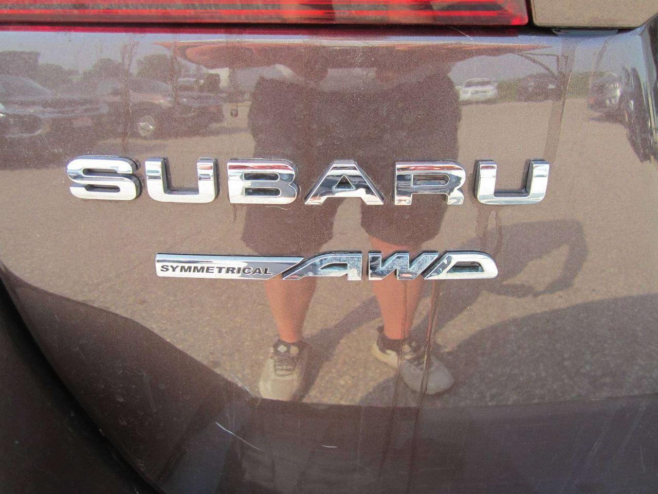 2019 Subaru Outback Premier ONE OWNER NO ACCIDENTS Photo