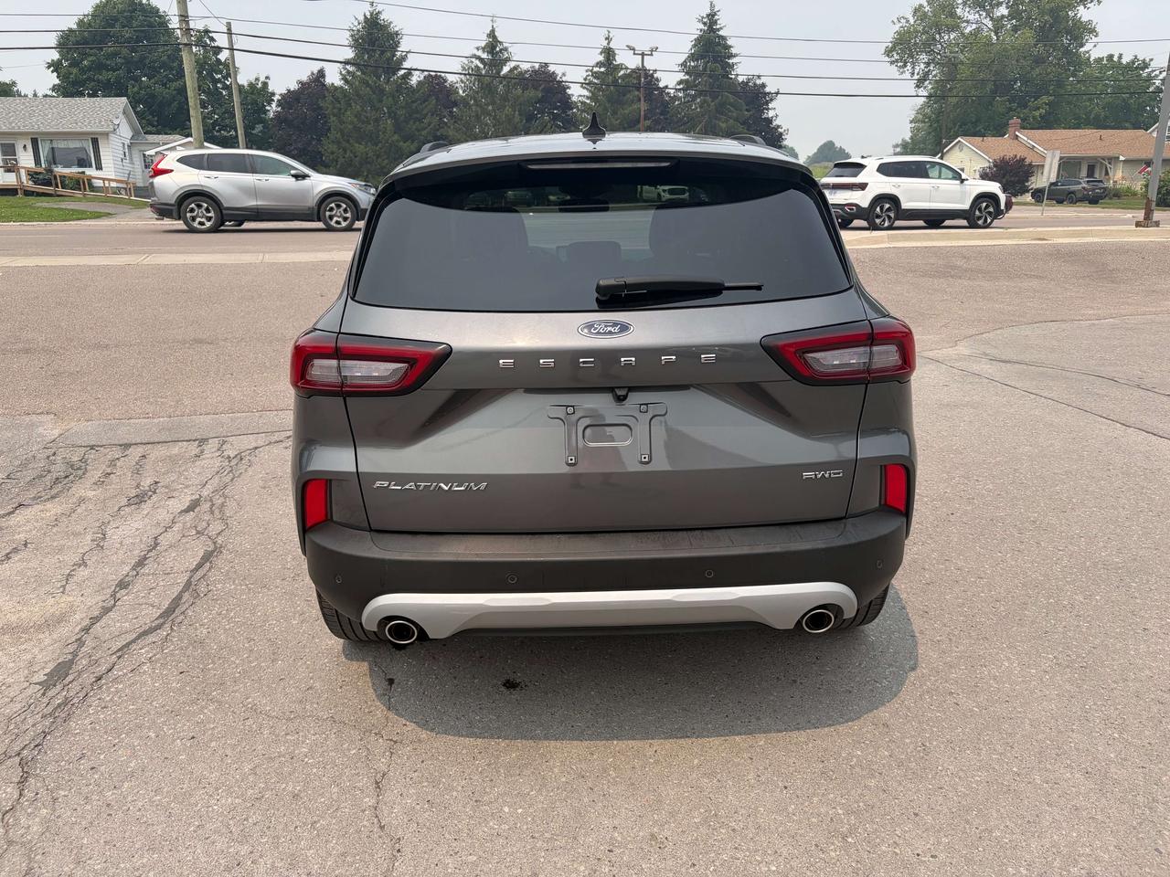 2024 Ford Escape PLATINUM/NAV/LEATHER/BELLEVILLE*613*961*8848 Photo3