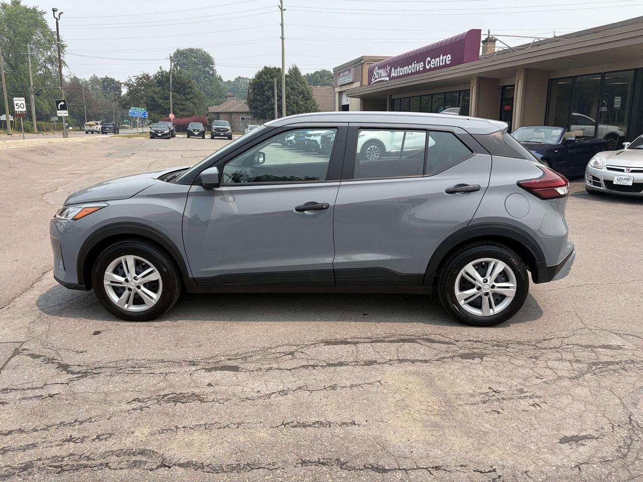 2025 Nissan Kicks S/ONLY 3,500K KMS/BACK UP CAM/CALL PICTON Photo