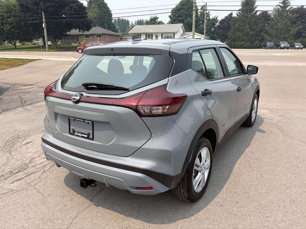 2025 Nissan Kicks S/ONLY 3,500K KMS/BACK UP CAM/CALL PICTON Photo