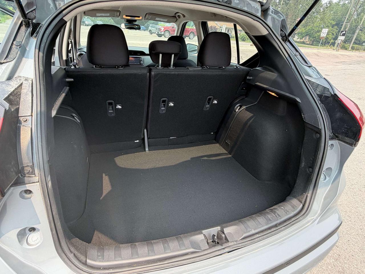 2025 Nissan Kicks S/ONLY 3,500K KMS/BACK UP CAM/CALL PICTON Photo