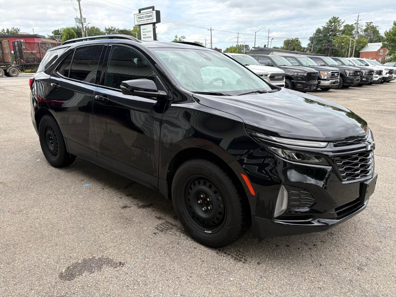2024 Chevrolet Equinox RS 4dr All-Wheel Drive Photo3