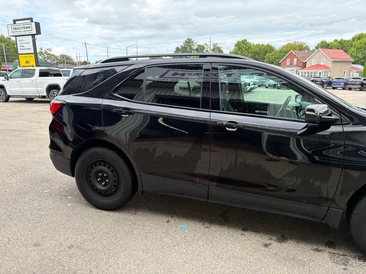 2024 Chevrolet Equinox RS 4dr All-Wheel Drive Photo