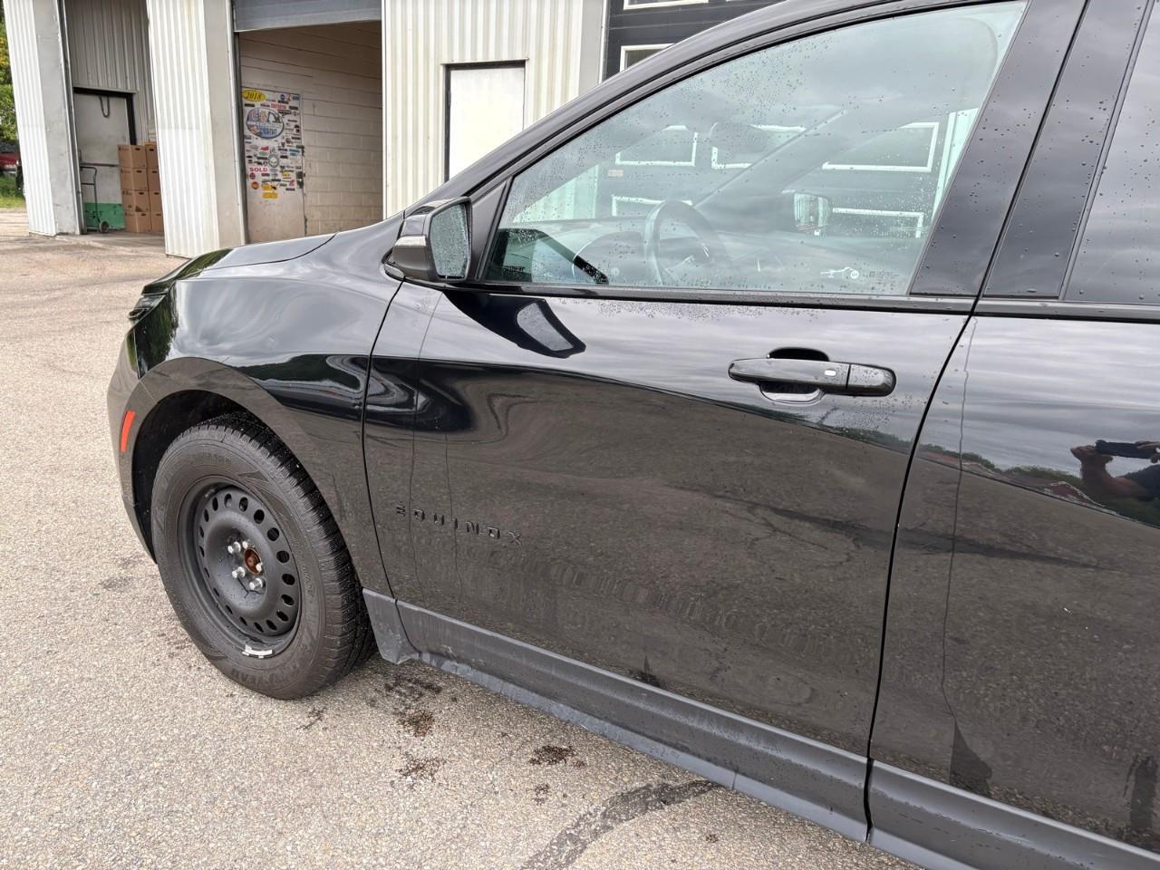 2024 Chevrolet Equinox RS 4dr All-Wheel Drive Photo