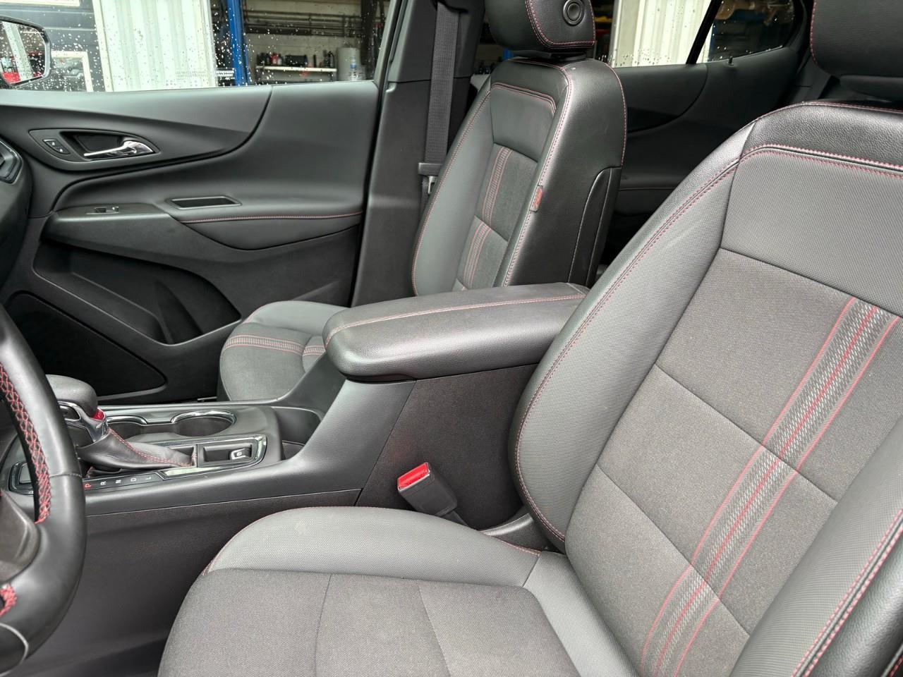 2024 Chevrolet Equinox RS 4dr All-Wheel Drive Photo