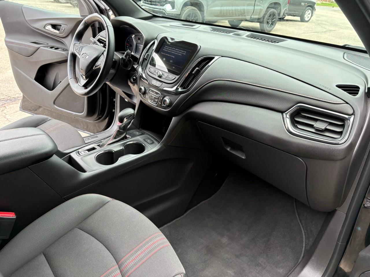 2024 Chevrolet Equinox RS 4dr All-Wheel Drive Photo