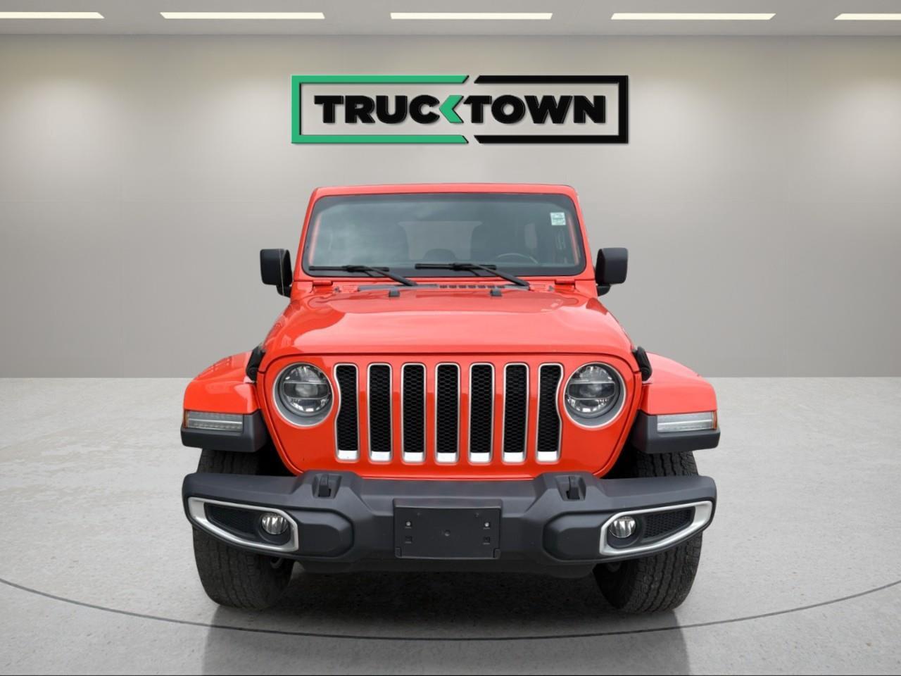 2020 Jeep WRANGLER UNLIMITED Sahara 4dr 4x4 Photo